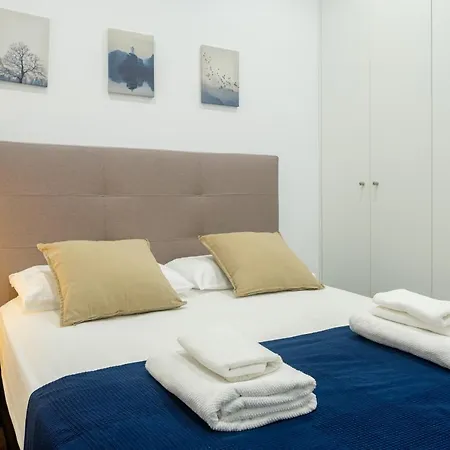 With Super Comfortable Beds Valencia