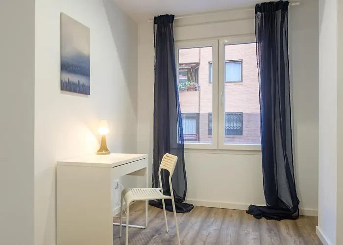 With Super Comfortable Beds Apartman Valencia